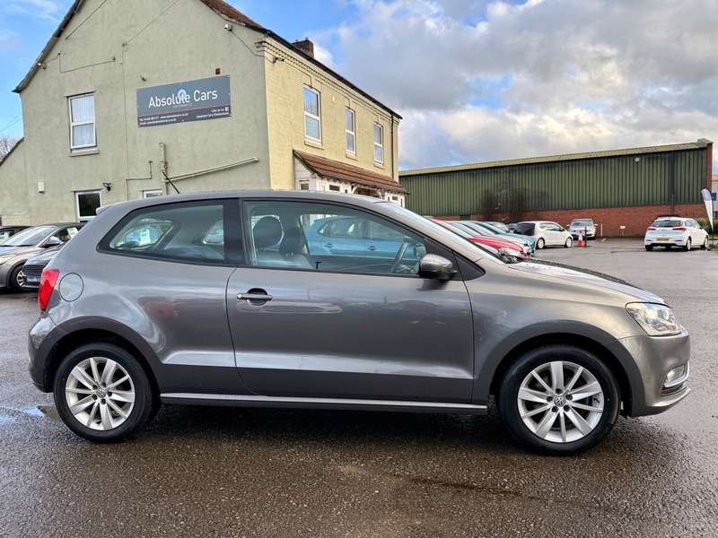 Used Volkswagen Polo 2014 for sale - 76536312: Photo 10