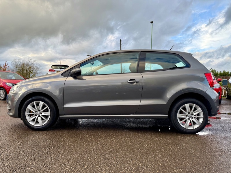 Used Volkswagen Polo 2014 for sale - 76536312: Photo 4