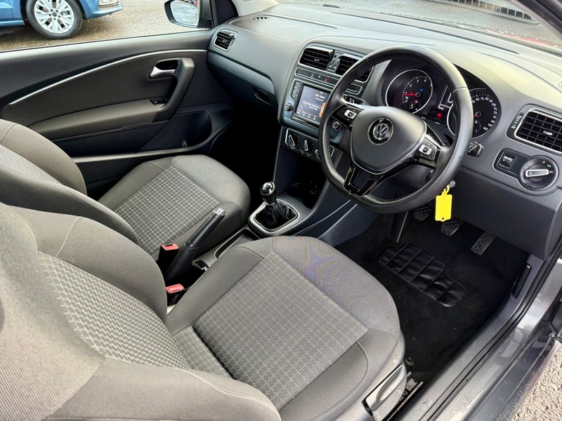 Used Volkswagen Polo 2014 for sale - 76536312: Photo 9