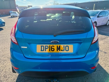 Used Ford Fiesta 2016 for sale - 76655612: Photo