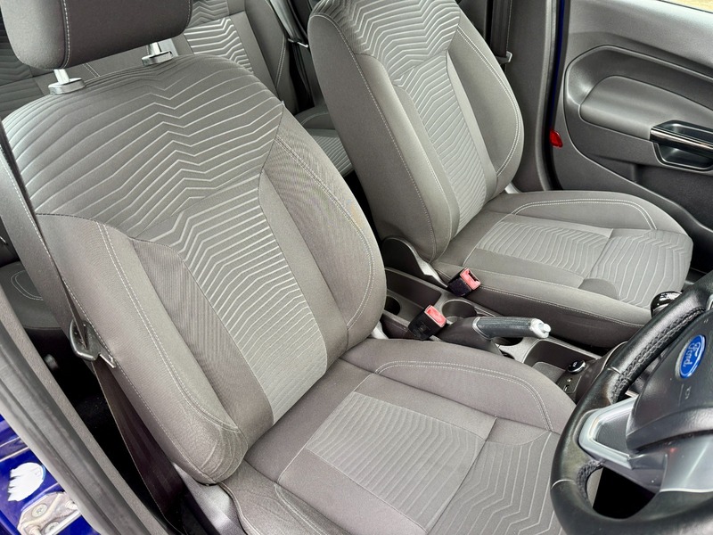 Used Ford Fiesta 2015 for sale - 76686892: Photo 16