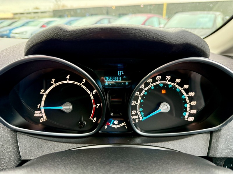 Used Ford Fiesta 2015 for sale - 76686892: Photo 19