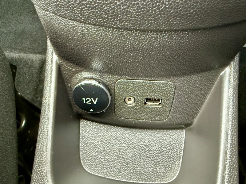 Used Ford Fiesta 2015 for sale - 76686892: Photo 24