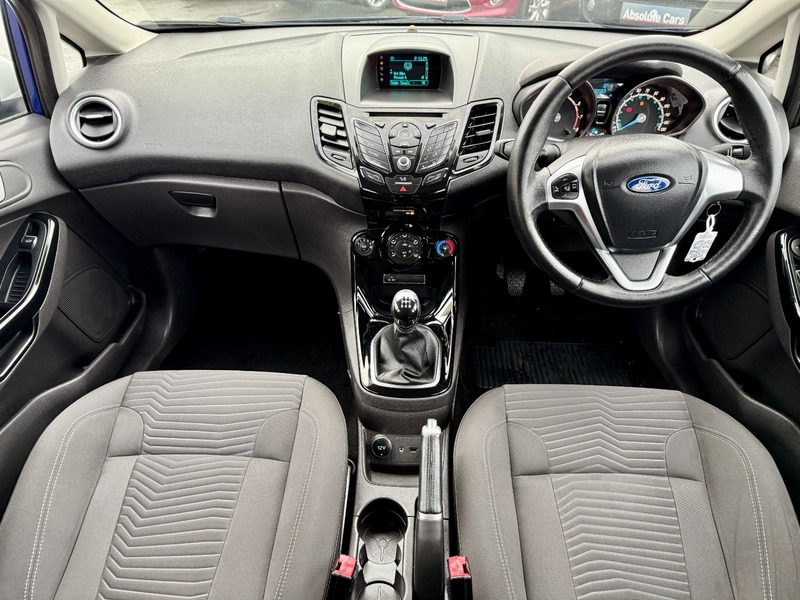 Used Ford Fiesta 2015 for sale - 76686892: Photo 5