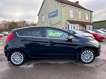 Used Ford Fiesta 2010 for sale - 76821370: Photo