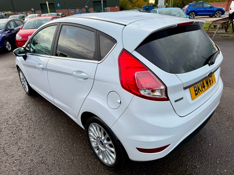 Used Ford Fiesta 2014 for sale - 76500590: Photo 12