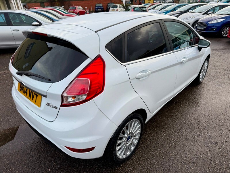 Used Ford Fiesta 2014 for sale - 76500590: Photo 15