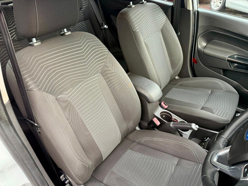 Used Ford Fiesta 2014 for sale - 76500590: Photo 16