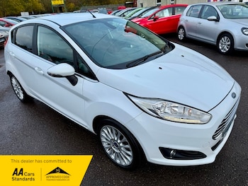 Used Ford Fiesta 2014 for sale - 76500590: Photo