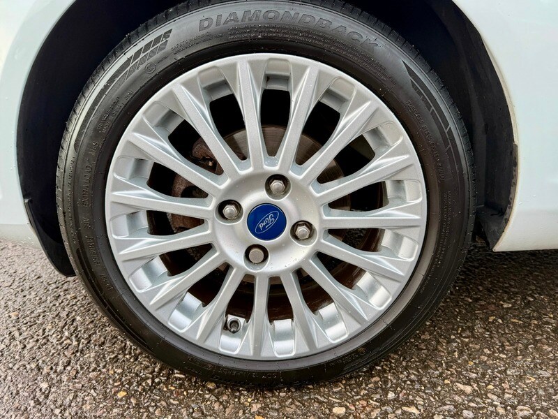 Used Ford Fiesta 2014 for sale - 76500590: Photo 9