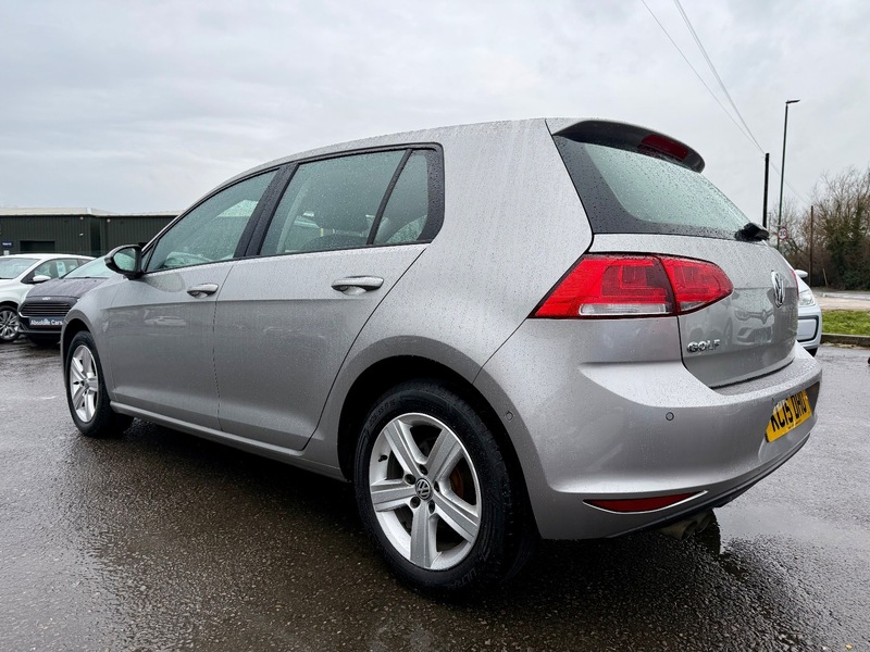 Used Volkswagen Golf 2015 for sale - 76950864: Photo 4