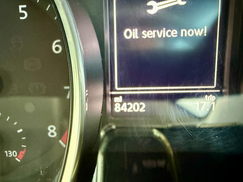 Used Volkswagen Polo 2017 for sale - 76500616: Photo 2