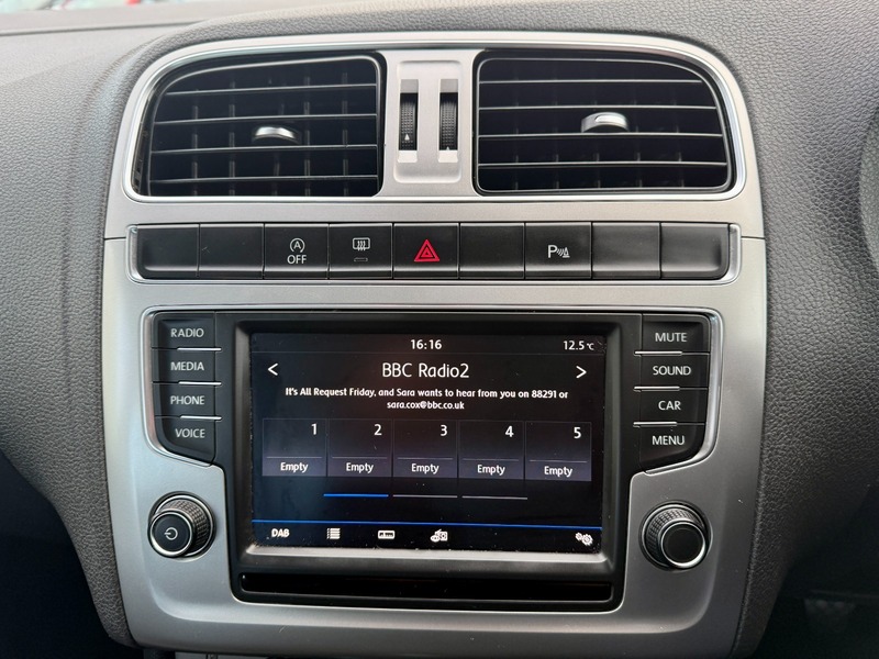 Used Volkswagen Polo 2017 for sale - 76500616: Photo 21