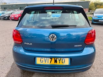 Used Volkswagen Polo 2017 for sale - 76500616: Photo