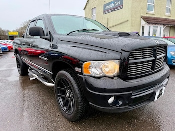 2005 - 5.7 V8 Hemi Laramie 4dr Auto