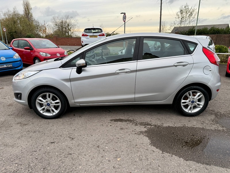 Used Ford Fiesta 2015 for sale - 76570796: Photo 10