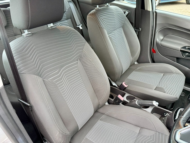 Used Ford Fiesta 2015 for sale - 76570796: Photo 16