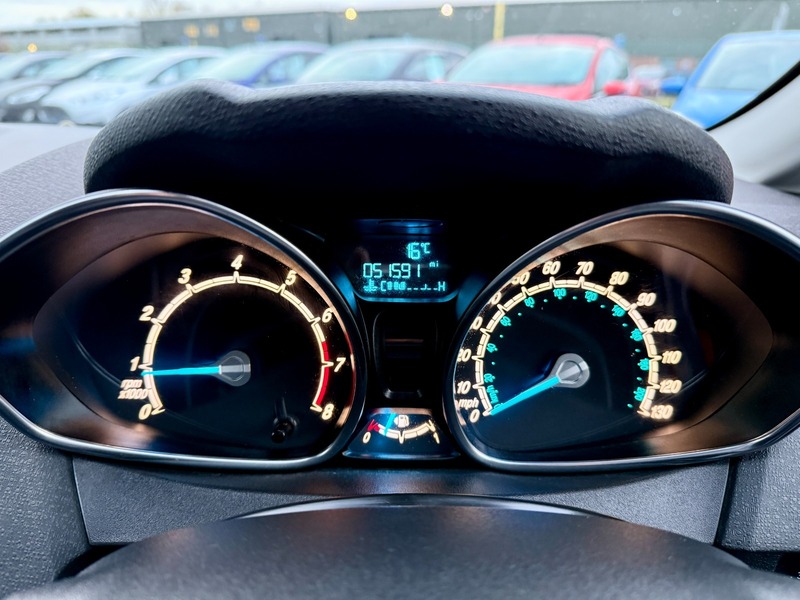 Used Ford Fiesta 2015 for sale - 76570796: Photo 19