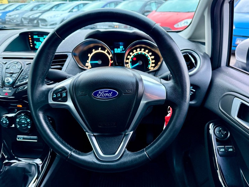 Used Ford Fiesta 2015 for sale - 76570796: Photo 28