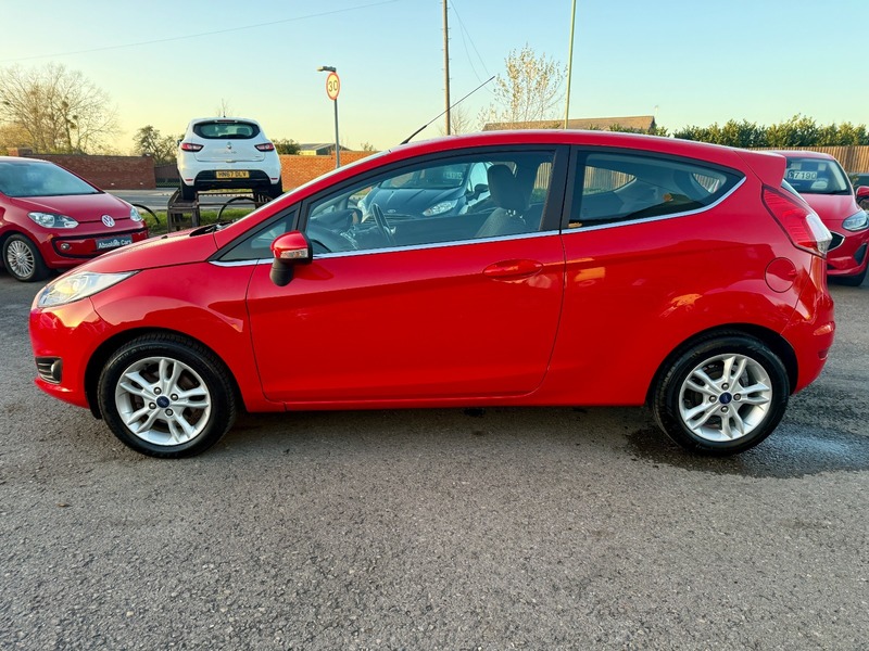 Used Ford Fiesta 2015 for sale - 76605342: Photo 10