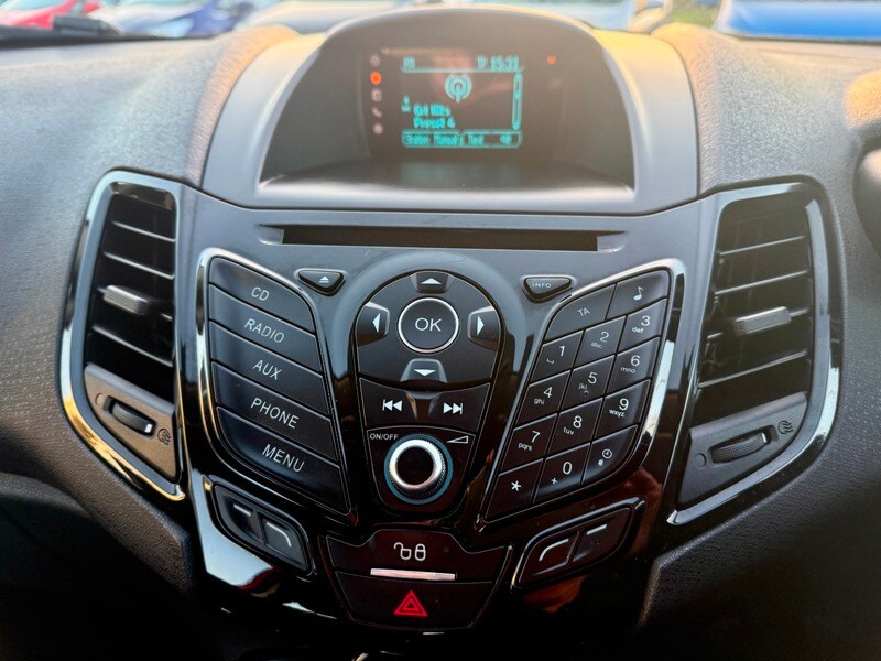 Used Ford Fiesta 2015 for sale - 76605342: Photo 20