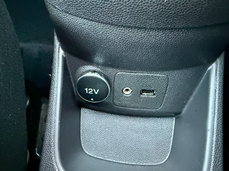 Used Ford Fiesta 2015 for sale - 76605342: Photo 24