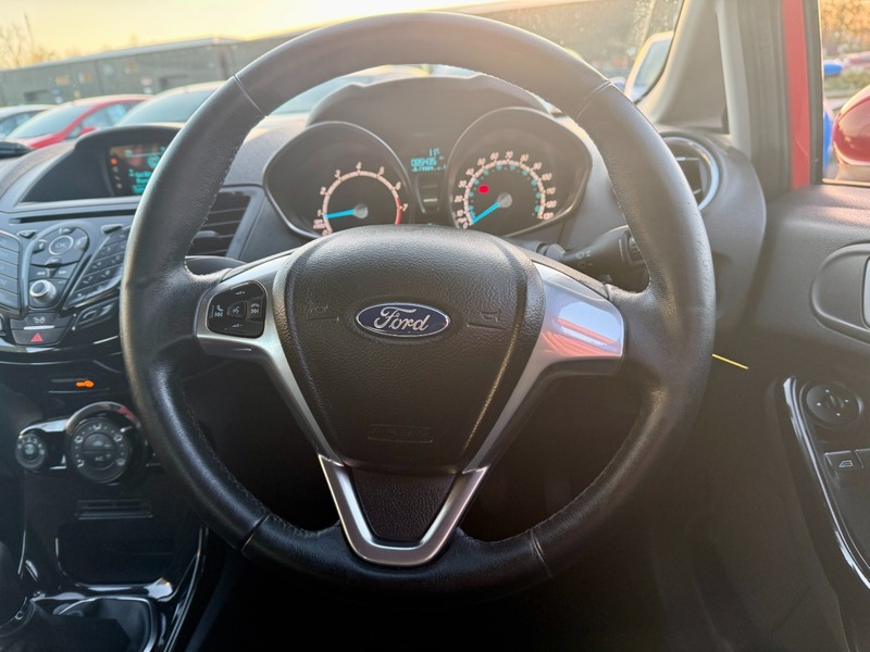 Used Ford Fiesta 2015 for sale - 76605342: Photo 29