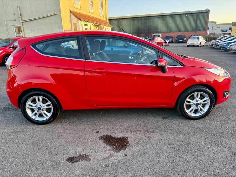 Used Ford Fiesta 2015 for sale - 76605342: Photo 4