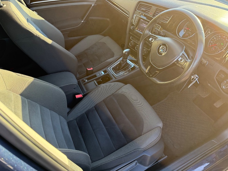 Used Volkswagen Golf 2013 for sale - 77089544: Photo 9