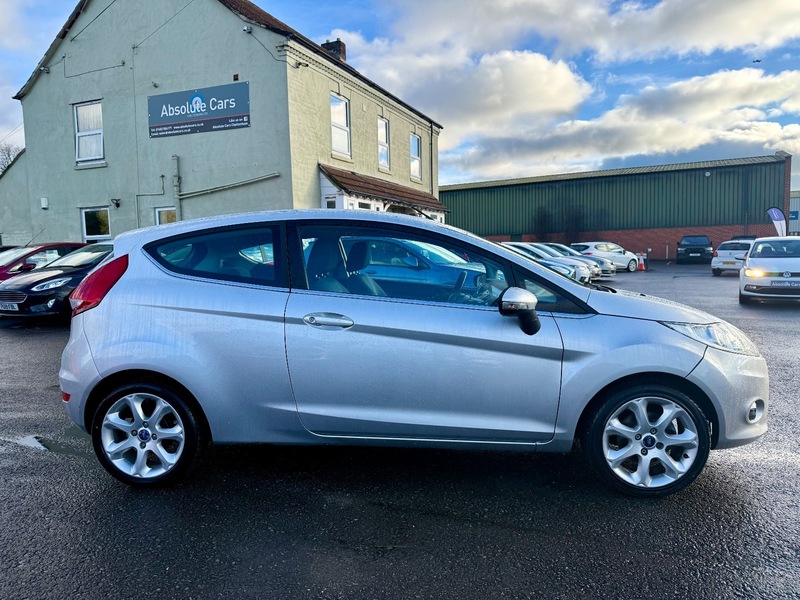 Used Ford Fiesta 2009 for sale - 76924063: Photo 10