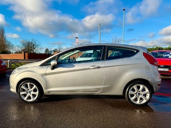 Used Ford Fiesta 2009 for sale - 76924063: Photo