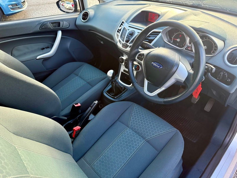 Used Ford Fiesta 2009 for sale - 76924063: Photo 9