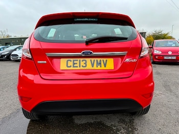 Used Ford Fiesta 2013 for sale - 76500612: Photo