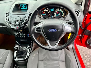 Used Ford Fiesta 2015 for sale - 77072893: Photo