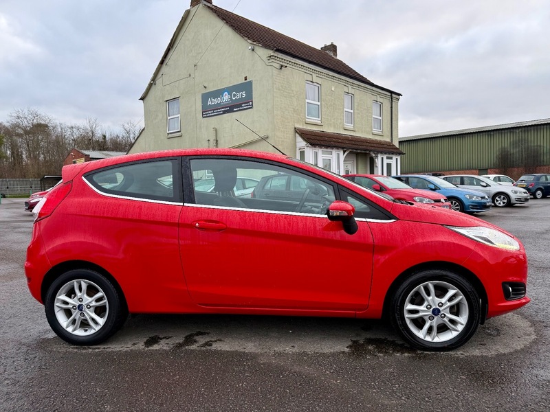 Used Ford Fiesta 2015 for sale - 77072893: Photo 4