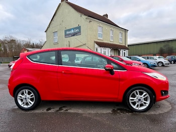 Used Ford Fiesta 2015 for sale - 77072893: Photo