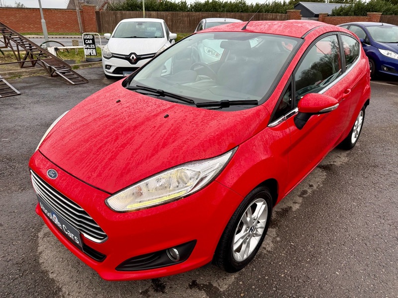 Used Ford Fiesta 2015 for sale - 77072893: Photo 9