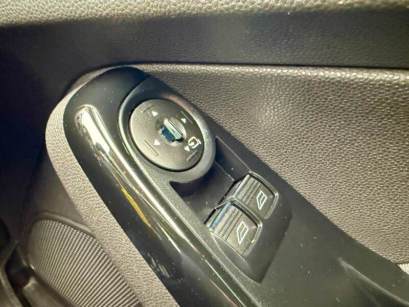 Used Ford Fiesta 2014 for sale - 76500591: Photo 29