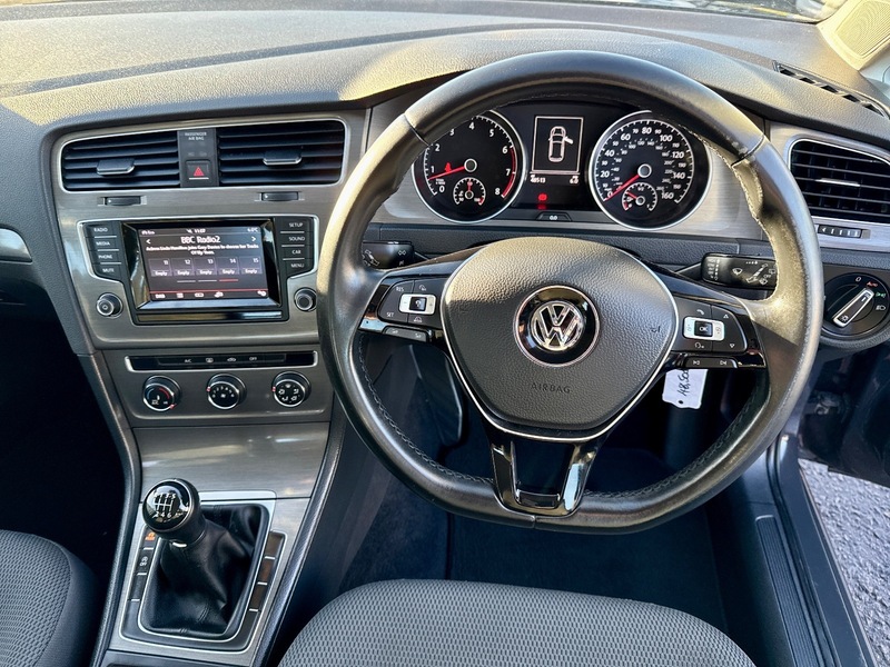 Used Volkswagen Golf 2013 for sale - 76784667: Photo 3