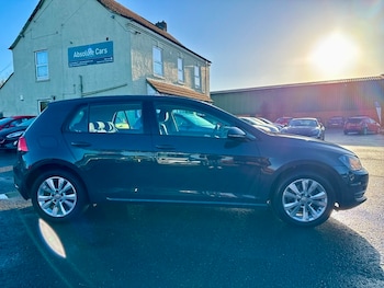 Used Volkswagen Golf 2013 for sale - 76784667: Photo