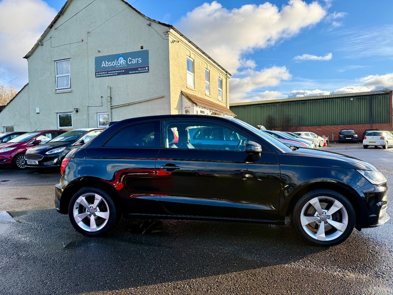 Used Audi A1 2016 for sale - 76924069: Photo 2