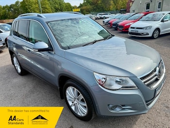 Used Volkswagen Tiguan 2009 for sale - 76500554: Photo