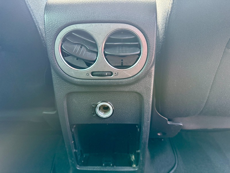 Used Volkswagen Tiguan 2009 for sale - 76500554: Photo 21