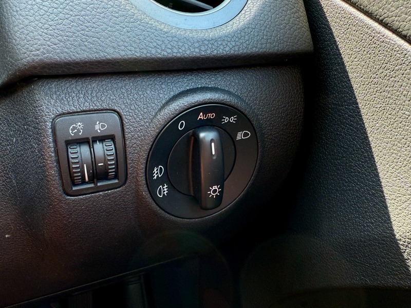 Used Volkswagen Tiguan 2009 for sale - 76500554: Photo 32