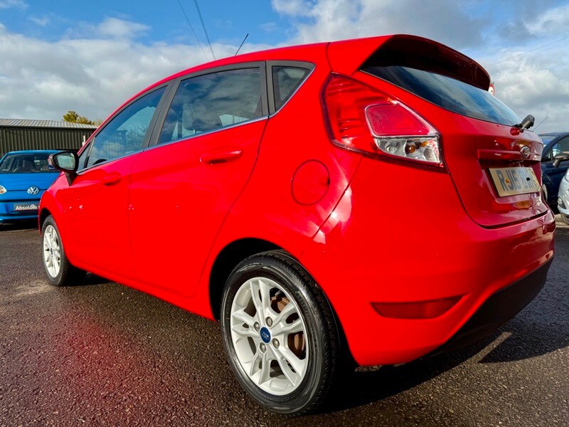 Used Ford Fiesta 2015 for sale - 76500585: Photo 6
