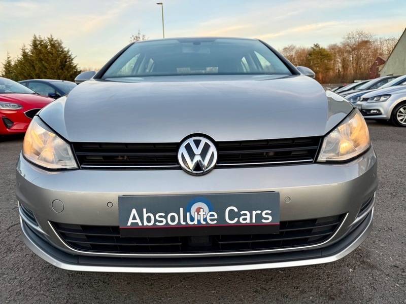 Used Volkswagen Golf 2014 for sale - 76655568: Photo 2