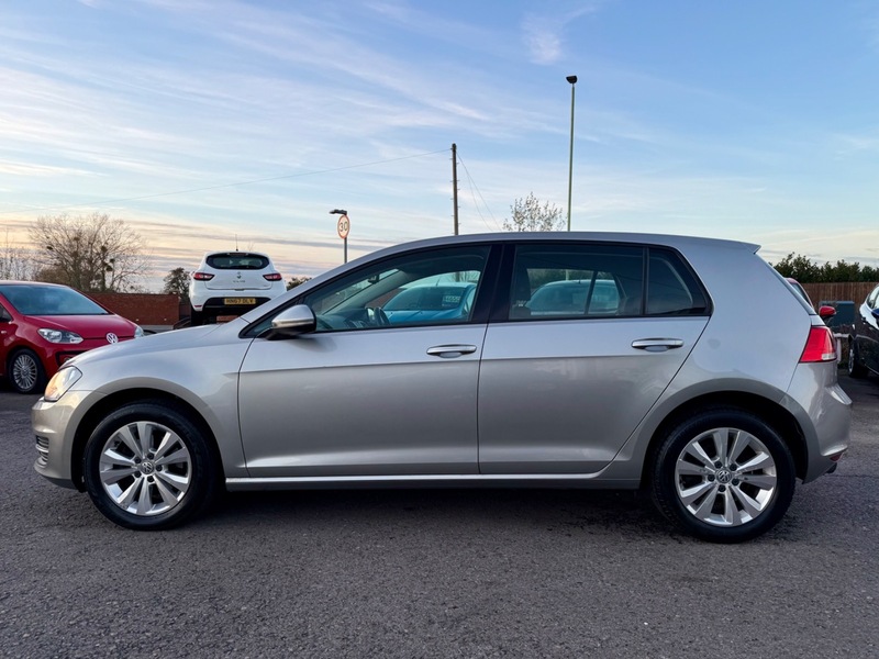 Used Volkswagen Golf 2014 for sale - 76655568: Photo 6