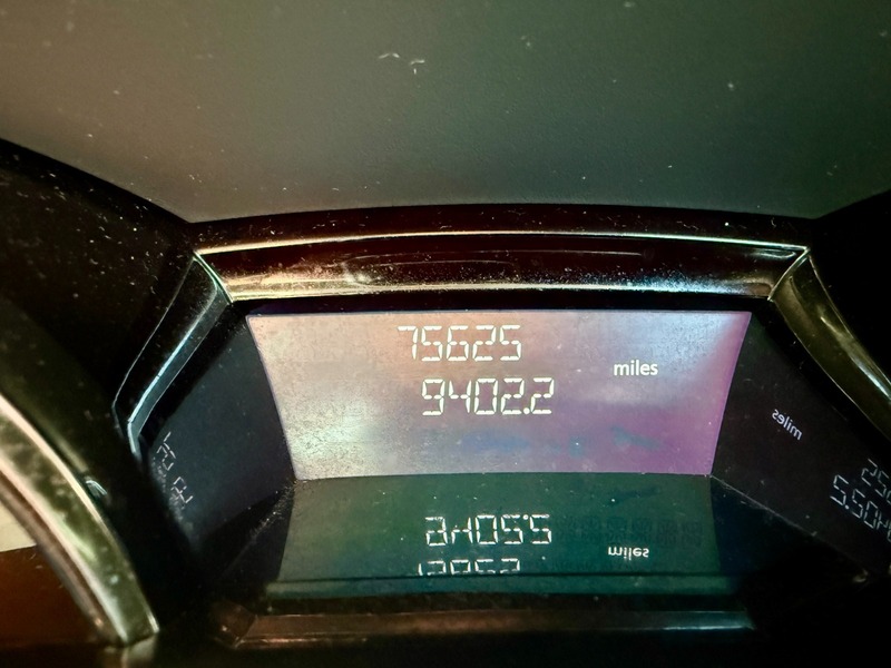 Used Renault Clio 2017 for sale - 76712178: Photo 2