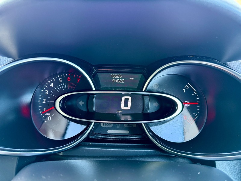 Used Renault Clio 2017 for sale - 76712178: Photo 20