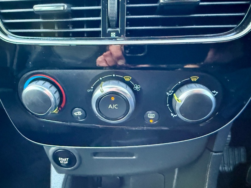 Used Renault Clio 2017 for sale - 76712178: Photo 23